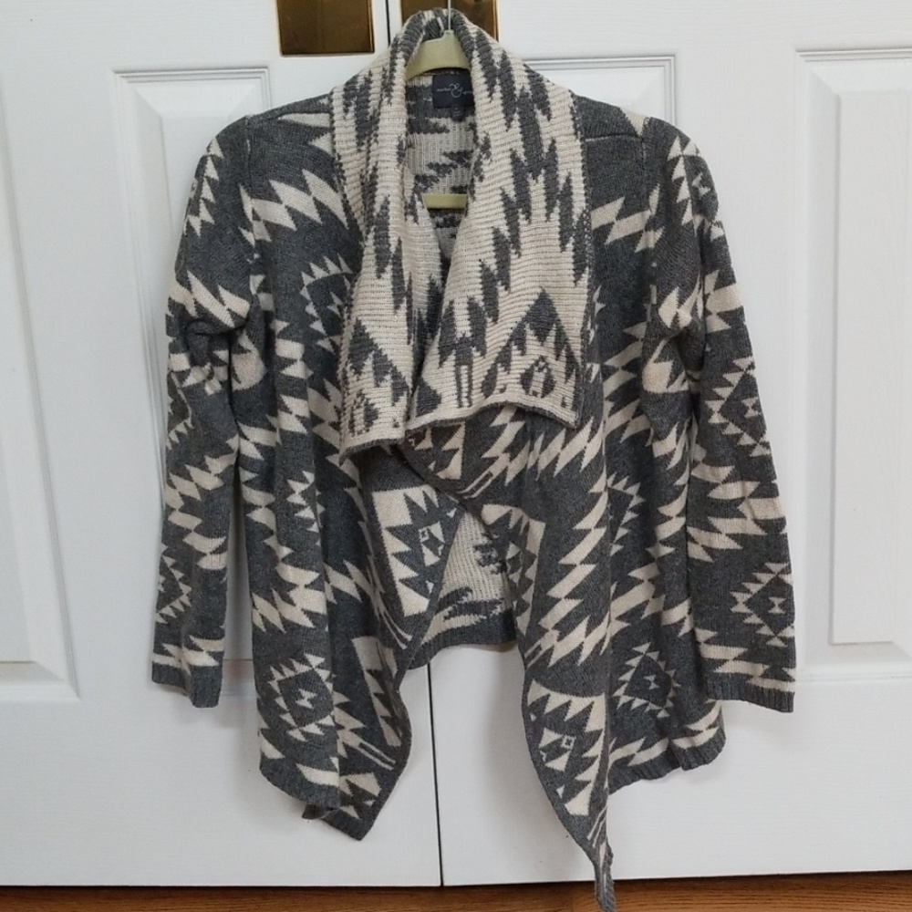 Graphic Print Cardigan